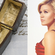 Illustration for article titled Kelly Clarkson Buys Jane Austens Ring, Brits Require Fainting Couch